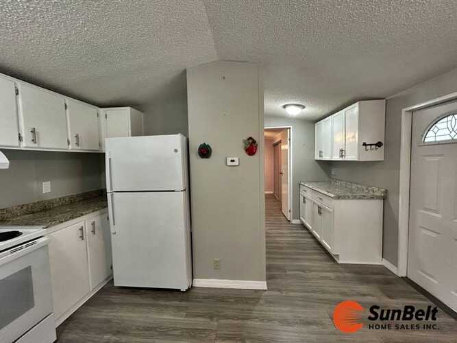 Listing Photo 13