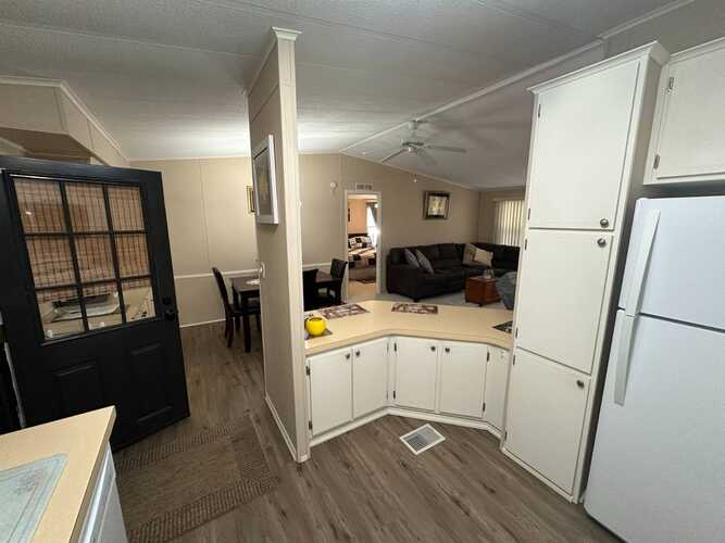 Listing Photo 13