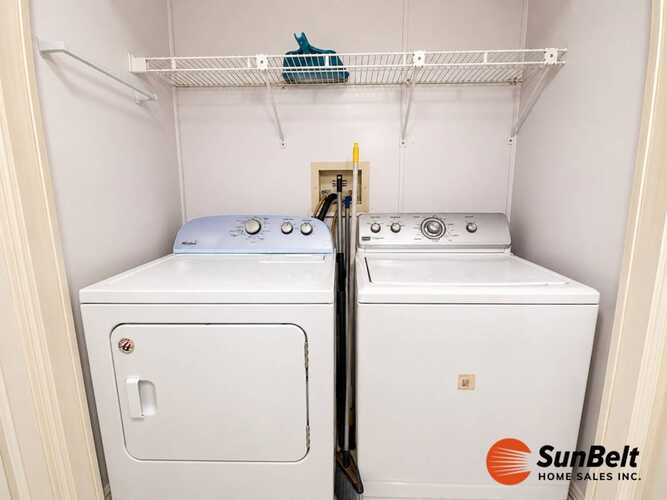 Listing Photo 12