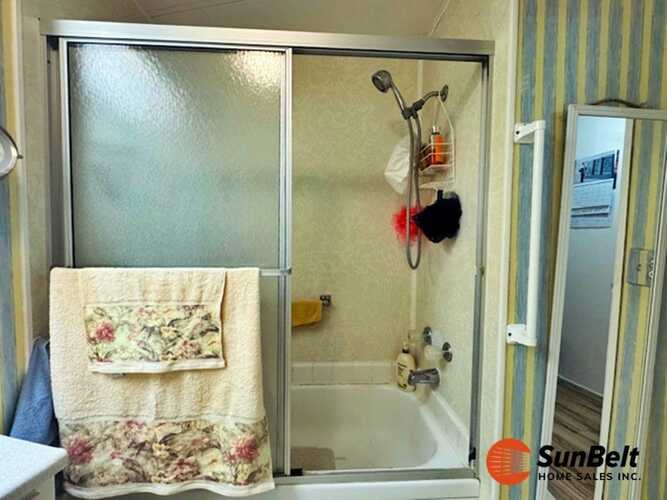 Listing Photo 18