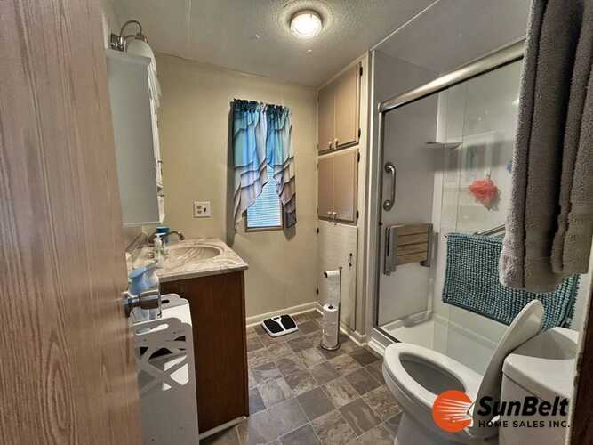 Listing Photo 17