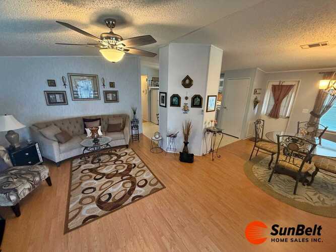Listing Photo 10