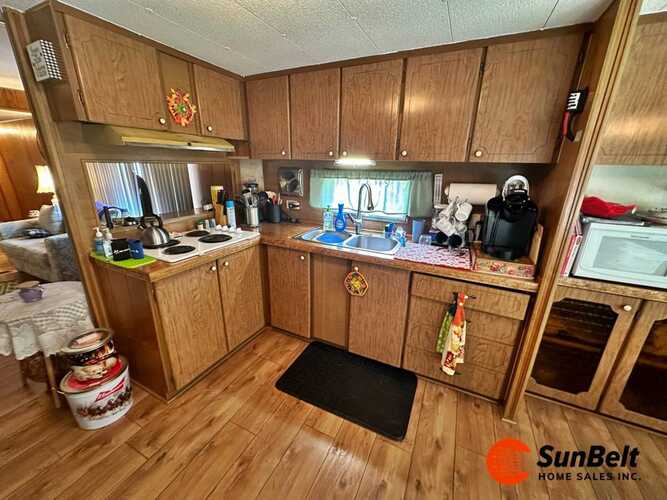 Listing Photo 7