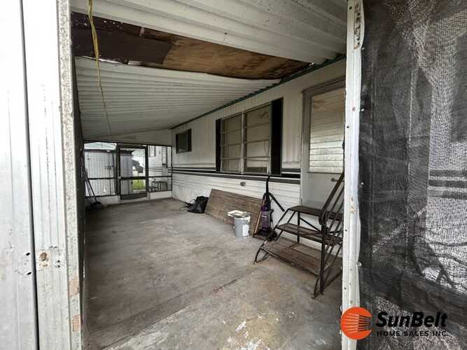 Listing Photo 10