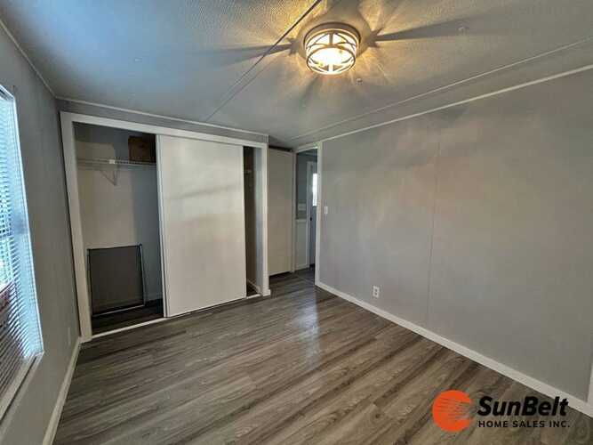 Listing Photo 24