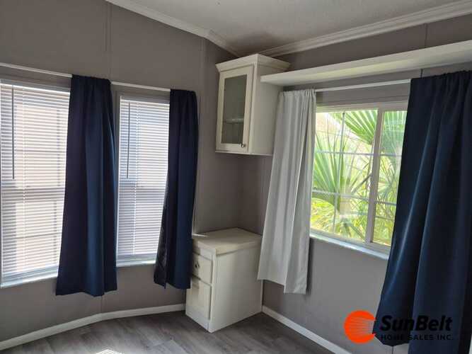 Listing Photo 16