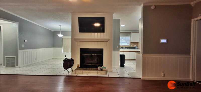Listing Photo 8