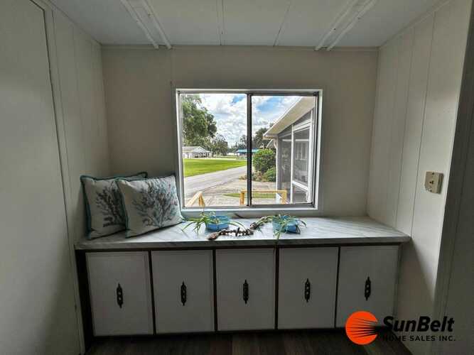Listing Photo 14