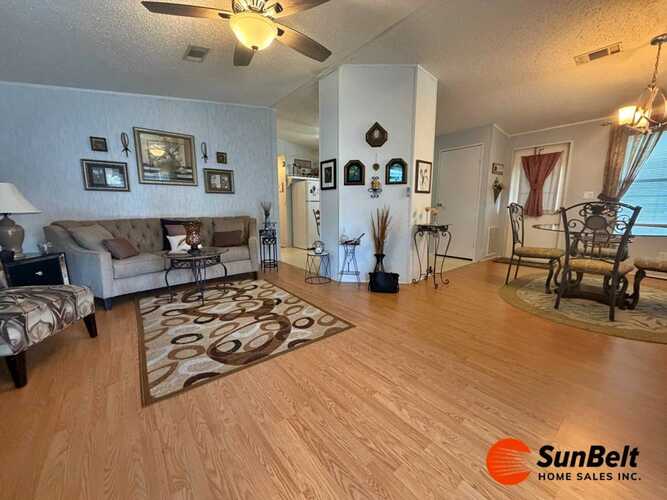 Listing Photo 15