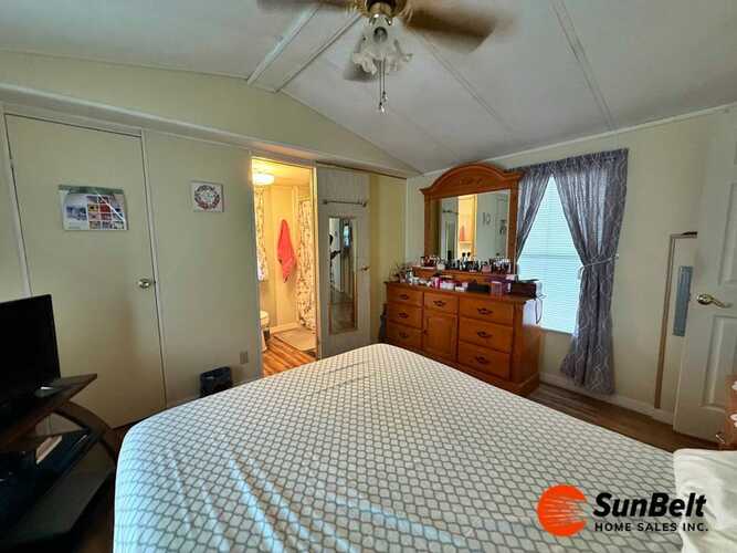 Listing Photo 13