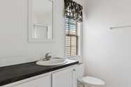 Listing Photo 12
