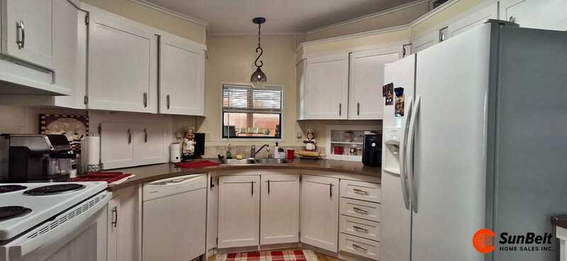 Listing Photo 14