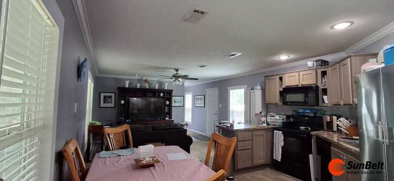 Listing Photo 8