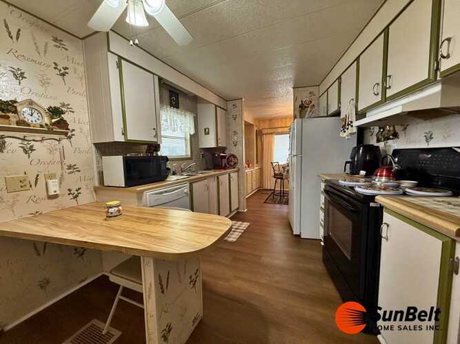 Listing Photo 7