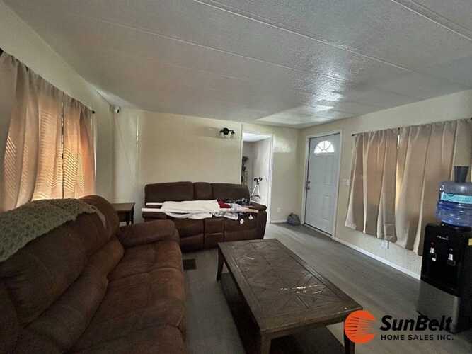 Listing Photo 7