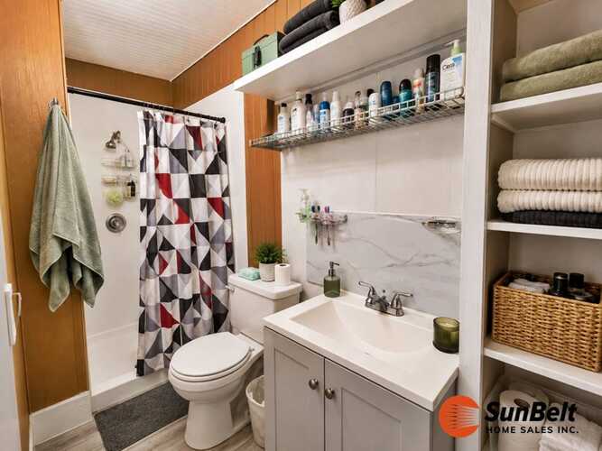 Listing Photo 17