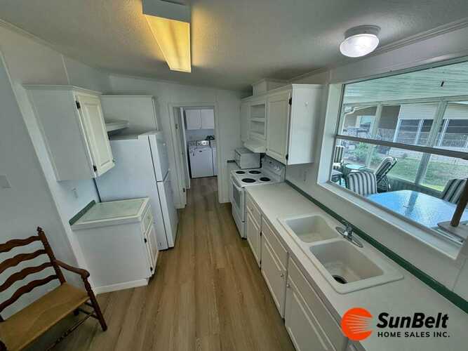 Listing Photo 10