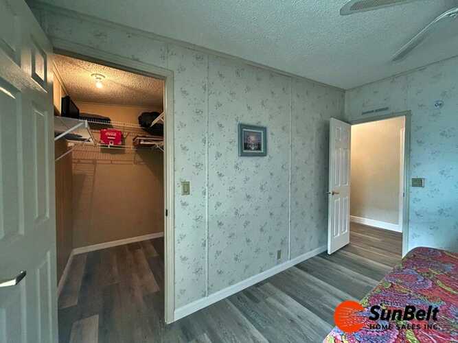 Listing Photo 38