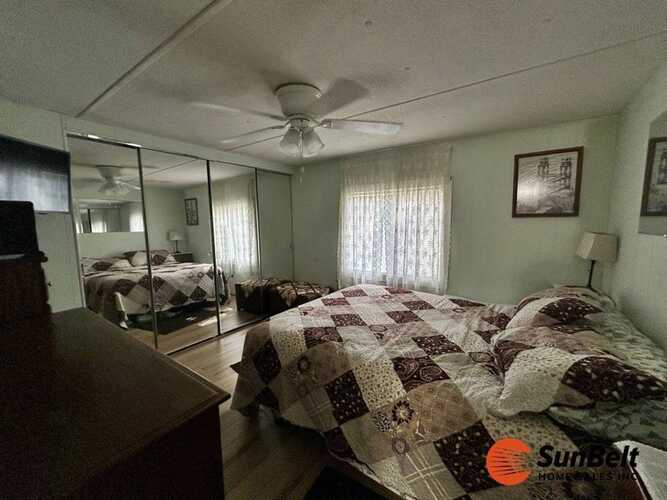 Listing Photo 9