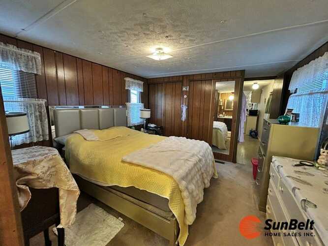 Listing Photo 15
