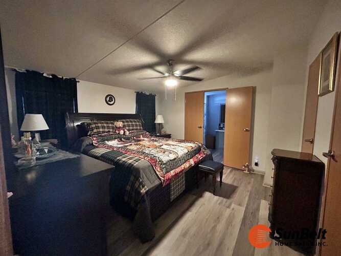 Listing Photo 14