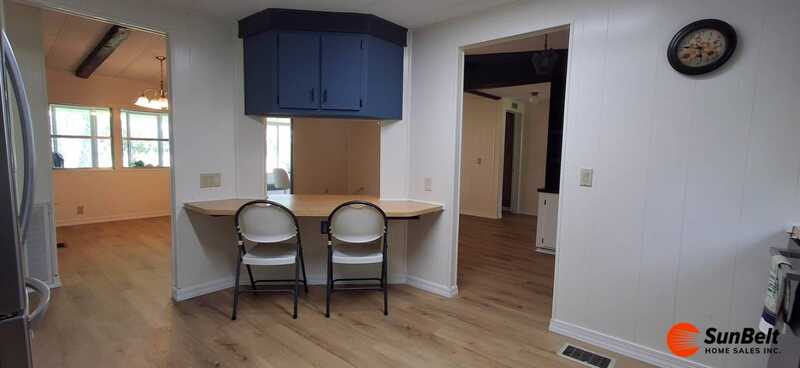 Listing Photo 8