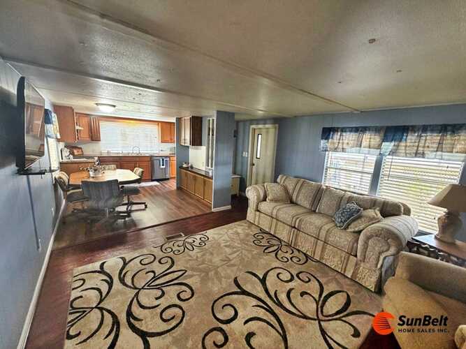 Listing Photo 7