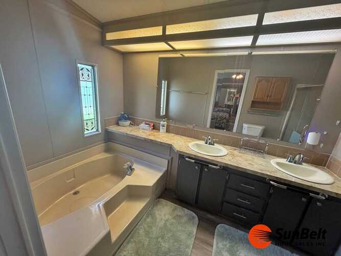 Listing Photo 21