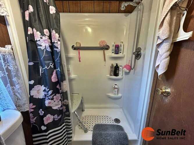 Listing Photo 19