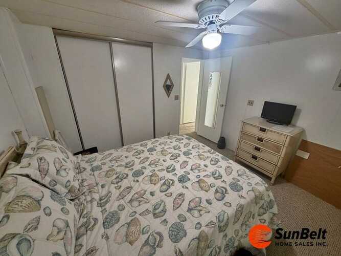Listing Photo 11