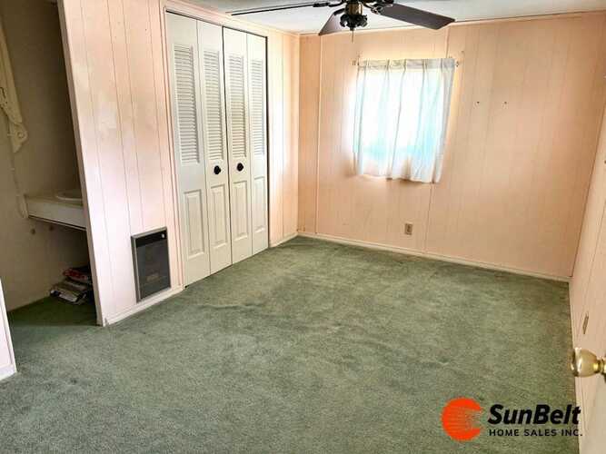 Listing Photo 9