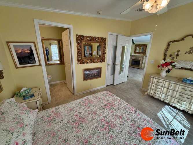 Listing Photo 12