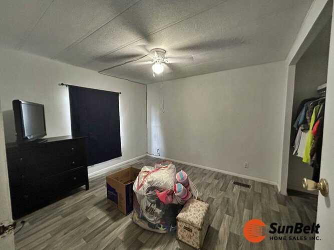 Listing Photo 14