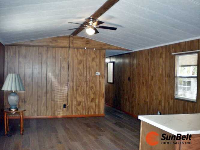 Listing Photo 9
