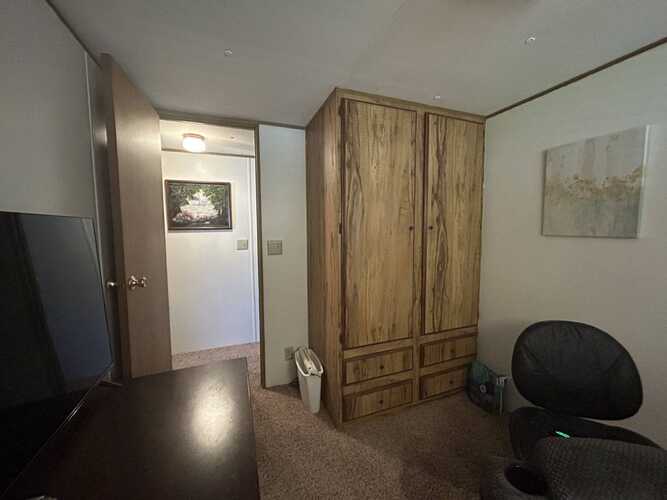 Listing Photo 32