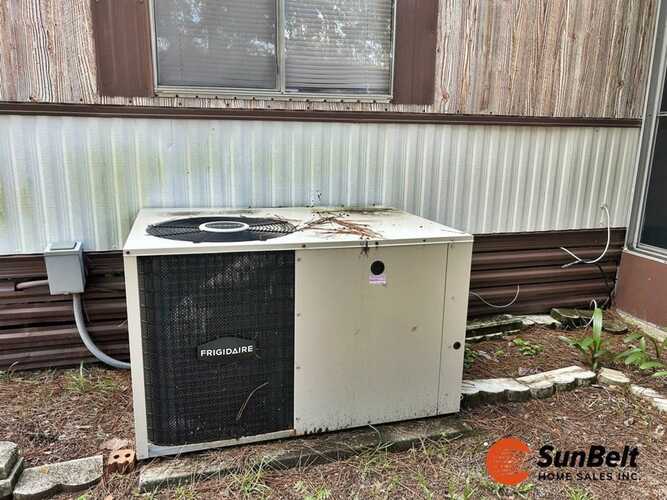 Listing Photo 16