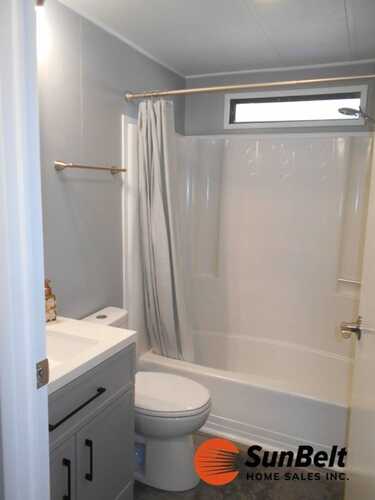 Listing Photo 32
