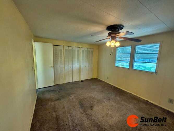 Listing Photo 14