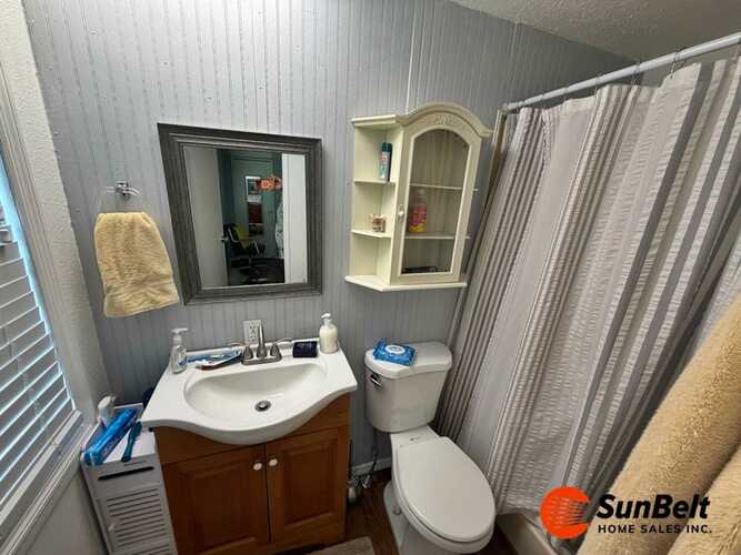 Listing Photo 17