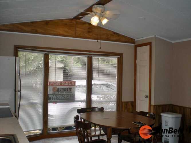 Listing Photo 16