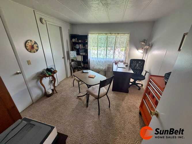 Listing Photo 14