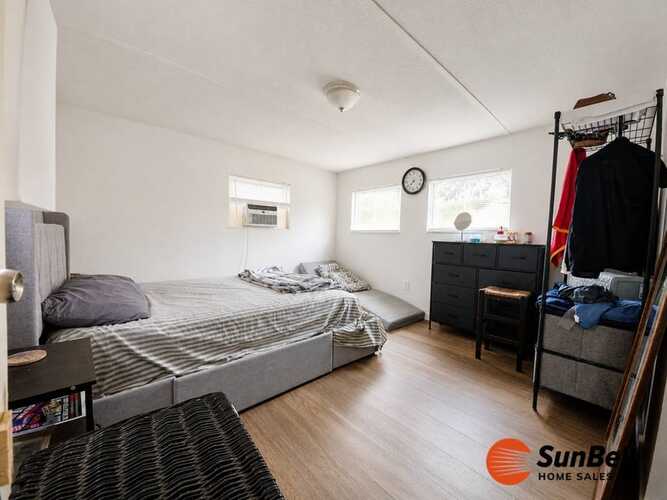 Listing Photo 6