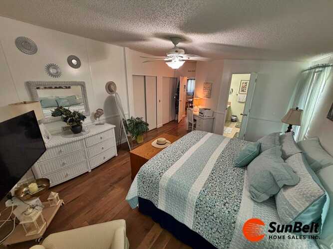 Listing Photo 17