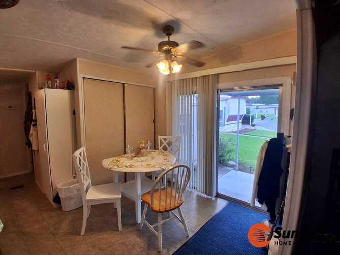 Listing Photo 10