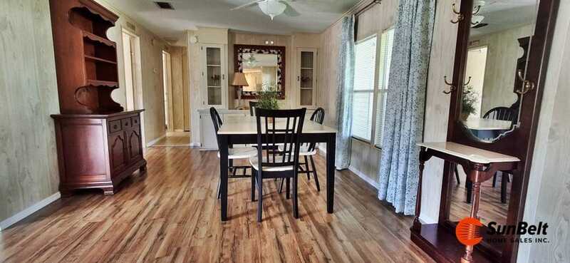 Listing Photo 10