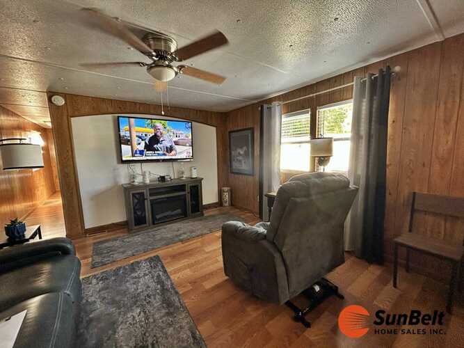 Listing Photo 5