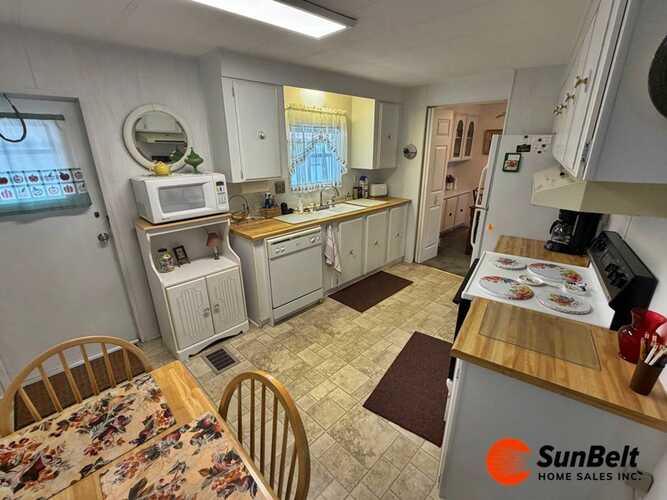 Listing Photo 18
