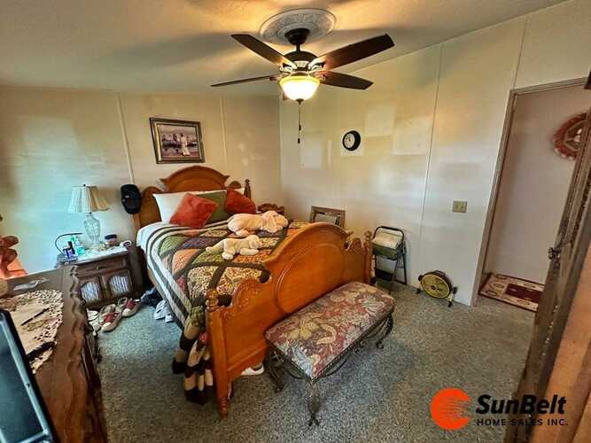 Listing Photo 14