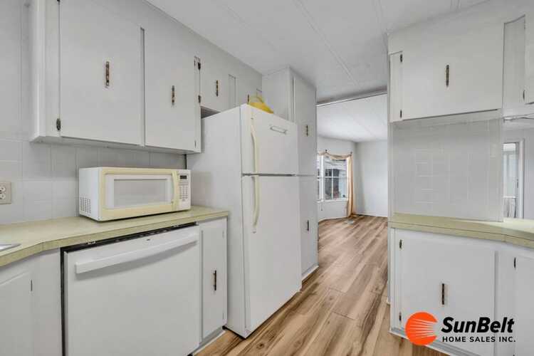 Listing Photo 18