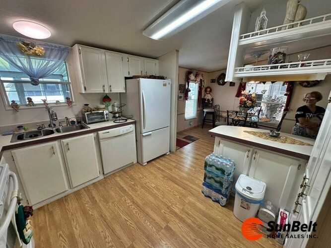 Listing Photo 7